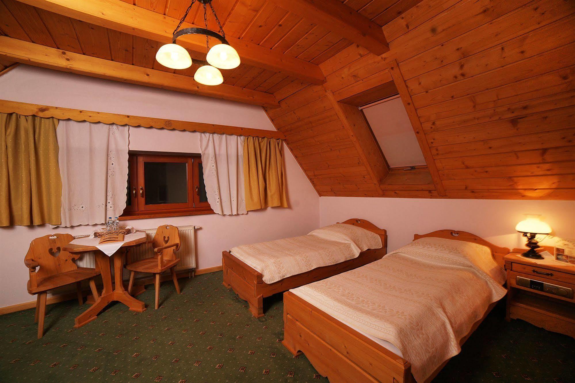 Hotel Sabala Zakopane Exterior photo